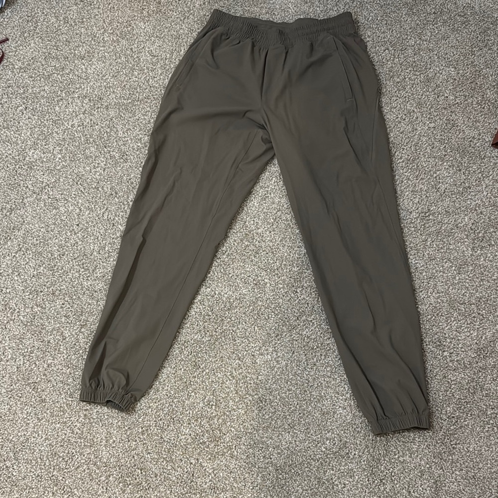Men's Lululemon Green Pace Breaker Pants